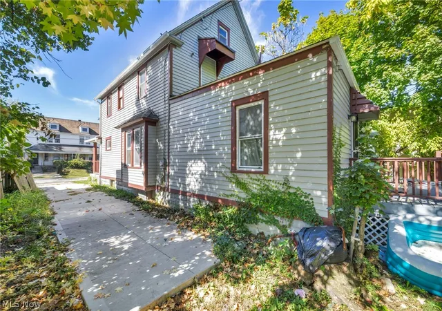 Photo 4 of Single family home for sale at 2013 W 99th Street, Cleveland, OH 44102 | MLS# 5235768 | Listing updated on 2026-08-11