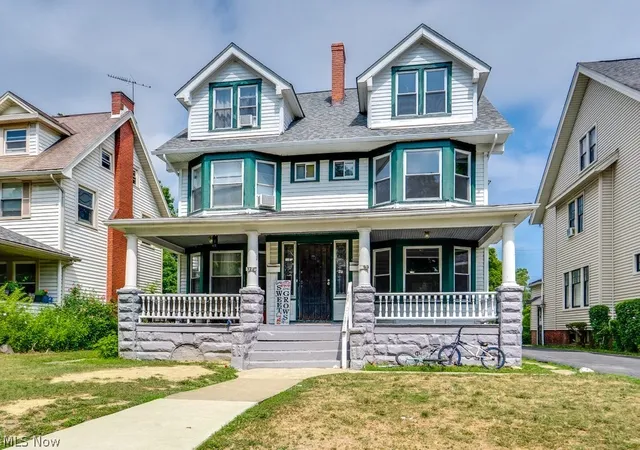 Photo 2 of Multi family home for sale at 3201 Whitethorn Rd, Cleveland, OH 44118 | MLS# 5235792 | Listing updated on 2026-08-14