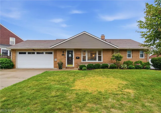 Photo 1 of Sale Pending at 315 34th Street Nw, Canton, OH 44709 | MLS# 5233409 | Listing updated on 2026-08-14