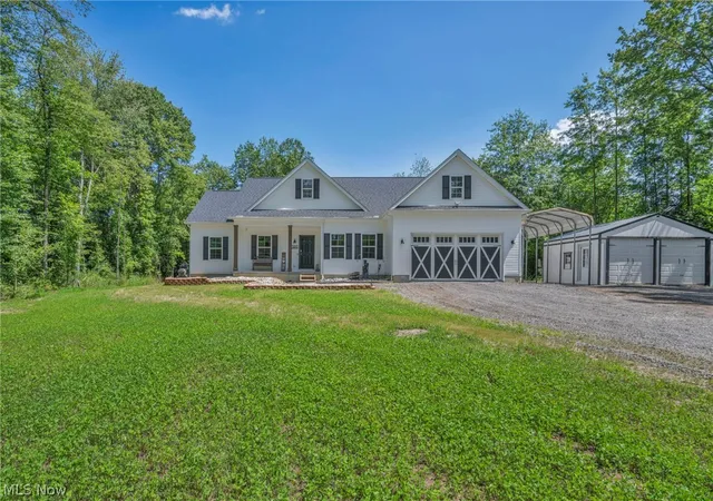 Photo 1 of Sale Pending at 4331 Palmyra Rd, Warren, OH 44481 | MLS# 5234769 | Listing updated on 2026-08-13