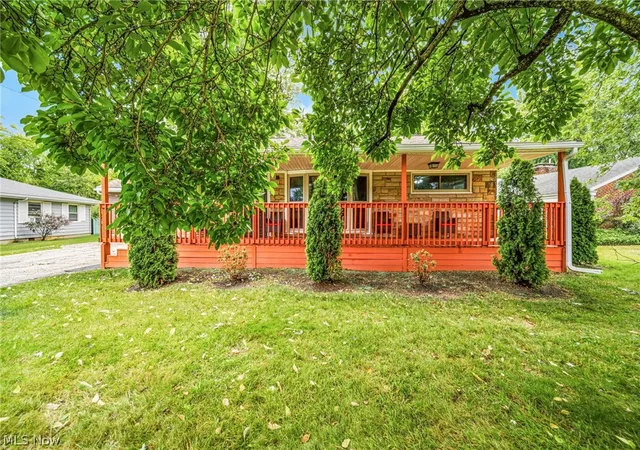 Photo 2 of Sale Pending at 353 Ansel Rd, Geneva, OH 44041 | MLS# 5235572 | Listing updated on 2026-08-19