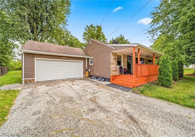 Photo 2 of Sale Pending at 353 Ansel Rd, Geneva, OH 44041 | MLS# 5235572 | Listing updated on 2026-08-19