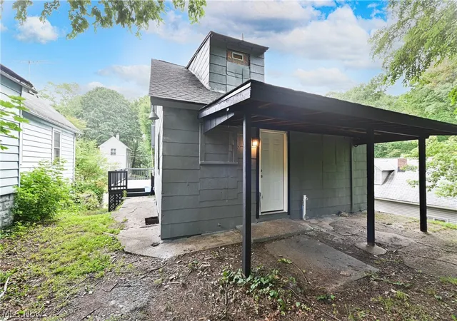 Photo 3 of Single family home for sale at 49 Penfield Ave, Akron, OH 44310 | MLS# 5235816 | Listing updated on 2026-08-12