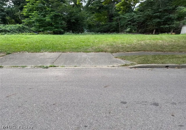 Photo 1 of Land for sale at 116 Charles St, Akron, OH 44304 | MLS# 5235689 | Listing updated on 2026-08-12