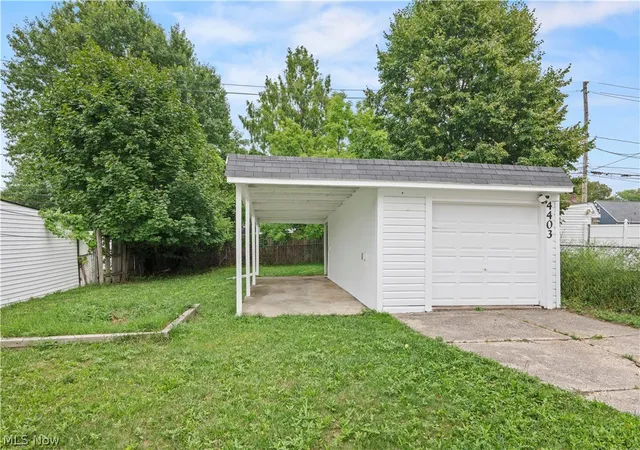 Photo 4 of Single family home for sale at 4403 W 57th Street, Cleveland, OH 44144 | MLS# 5235962 | Listing updated on 2026-08-12