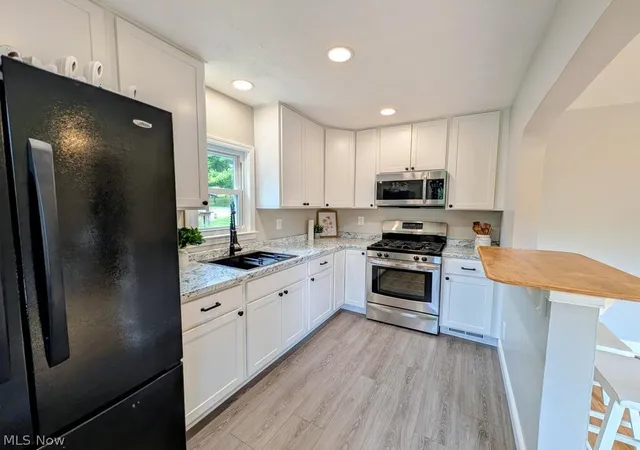 Photo 5 of Single family home for sale at 3 Walker Ave, Mansfield, OH 44905 | MLS# 5235897 | Listing updated on 2026-08-14