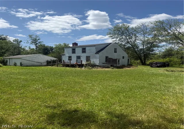 Photo 4 of Single family home for sale at 3573 Pershing Ave, Hubbard, OH 44425 | MLS# 5235565 | Listing updated on 2026-08-18