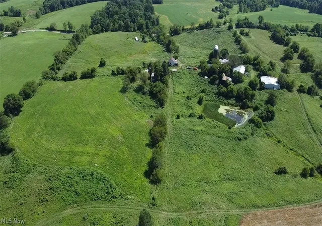 Photo 3 of House for sale at 471 Tullis Rd, Amesville, OH 45711 | MLS# 5236029 | Listing updated on 2026-08-12
