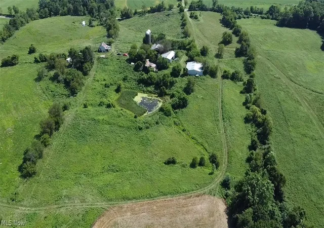 Photo 4 of House for sale at 471 Tullis Rd, Amesville, OH 45711 | MLS# 5236029 | Listing updated on 2026-08-12