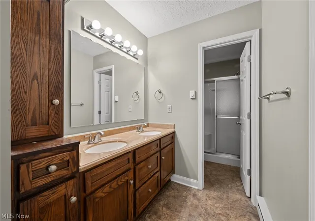 Listing Photo 5 - Condo for sale in building located at 312 Lisa Ann Dr, Huron, OH 44839