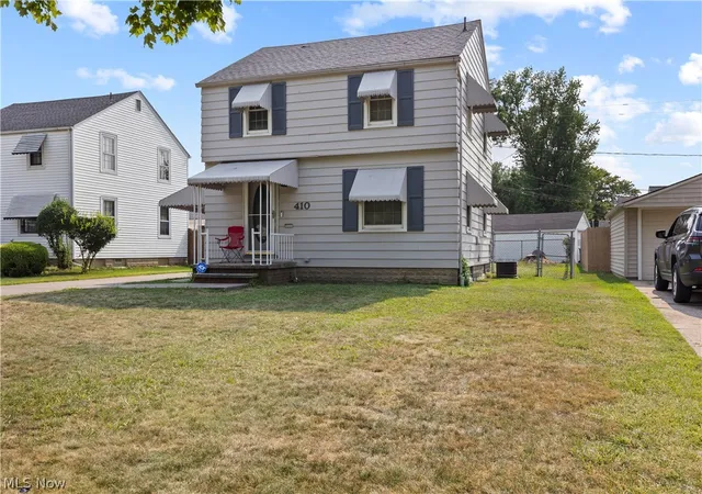 Photo 3 of Single family home for sale at 410 Nebraska Ave, Lorain, OH 44052 | MLS# 5235450 | Listing updated on 2026-08-29
