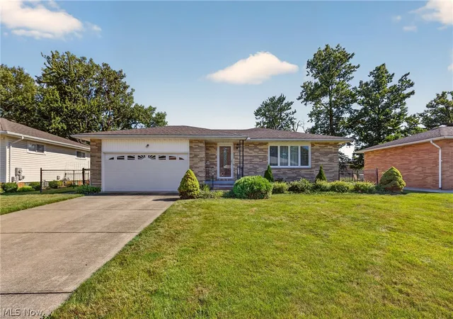 Photo 1 of Sale Pending at 34260 Glen Dr, Eastlake, OH 44095 | MLS# 5233775 | Listing updated on 2026-08-17