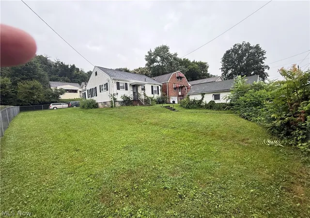 Photo 15 of Sale Pending at 4842 Noble St, Bellaire, OH 43906 | MLS# 5236111 | Listing updated on 2026-10-07