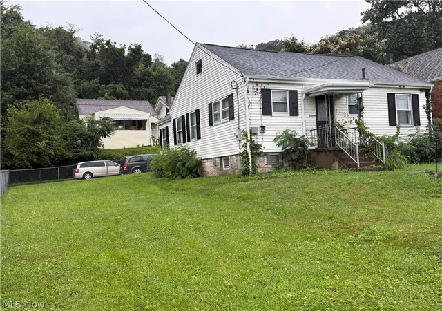 Photo 1 of Sale Pending at 4842 Noble St, Bellaire, OH 43906 | MLS# 5236111 | Listing updated on 2026-10-07