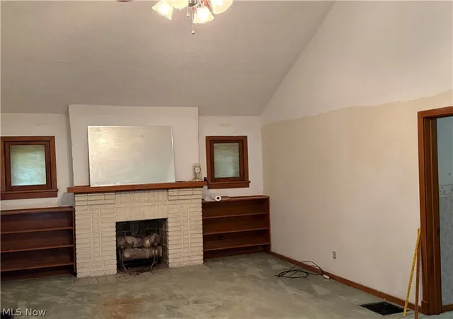 Photo 3 of Sale Pending at 4842 Noble St, Bellaire, OH 43906 | MLS# 5236111 | Listing updated on 2026-10-07