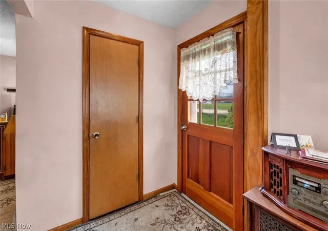 Photo 3 of Sale Pending at 1325 Hadcock Rd, Brunswick, OH 44212 | MLS# 5235969 | Listing updated on 2026-08-29