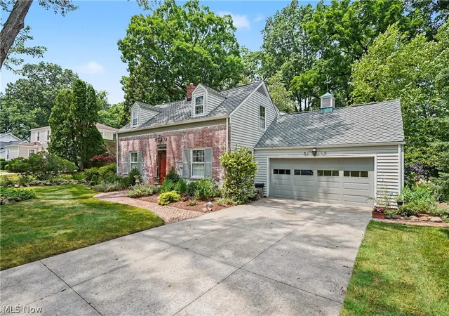 Photo 3 of Sale Pending at 3106 Athens Rd, Silver Lake, OH 44224 | MLS# 5235737 | Listing updated on 2026-08-17