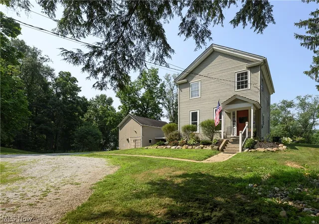 Photo 3 of Sale Pending at 455 River Rd, Canal Fulton, OH 44614 | MLS# 5236226 | Listing updated on 2026-08-22