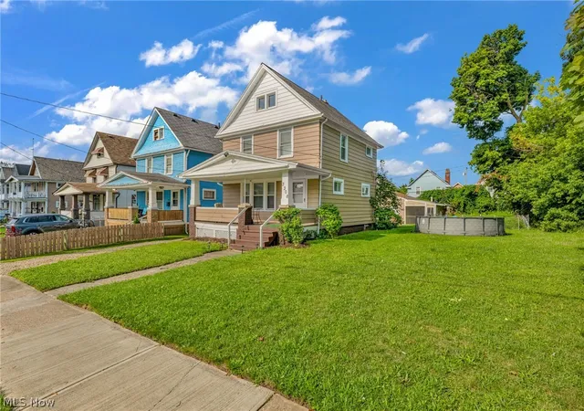 Photo 3 of Single family home for sale at 3308 W 88th Street, Cleveland, OH 44102 | MLS# 5235959 | Listing updated on 2026-08-25