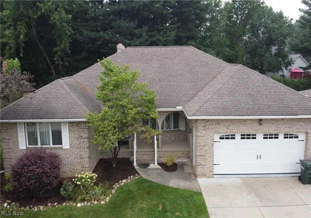 Photo 1 of Single family home for sale at 3986 April Dr, Green, OH 44685 | MLS# 5234462 | Listing updated on 2026-08-19