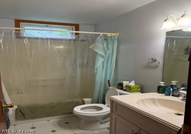 Photo 3 of Single family home for sale at 2090 Norwood Blvd, Zanesville, OH 43701 | MLS# 5235996 | Listing updated on 2026-08-13