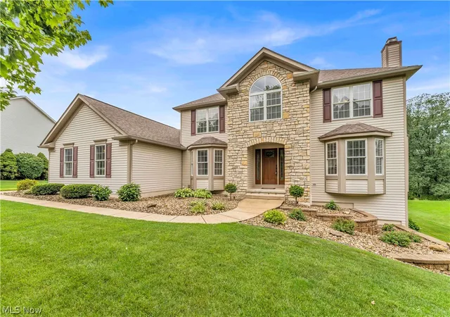 Photo 2 of Single family home for sale at 2940 Robert Gary Ct, Medina, OH 44256 | MLS# 5235989 | Listing updated on 2026-08-13