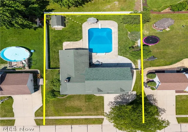 Photo 3 of Single family home for sale at 509 William, La Grange, OH 44050 | MLS# 5236169 | Listing updated on 2026-08-26