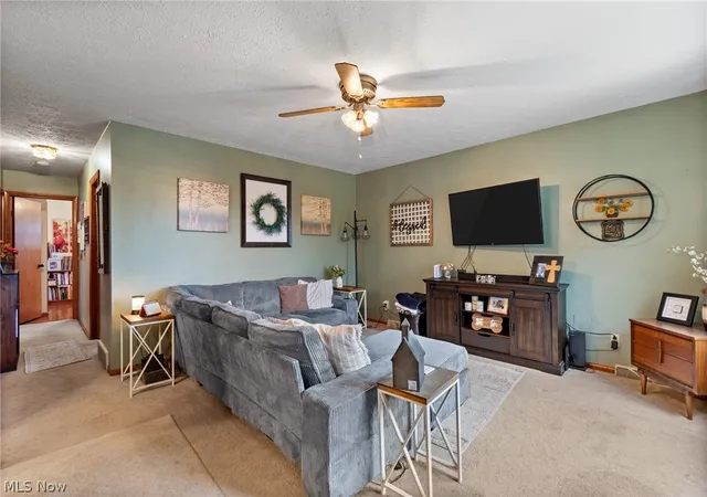 Photo 3 of Sale Pending at 543 Stephens Rd, Akron, OH 44312 | MLS# 5236282 | Listing updated on 2026-08-17