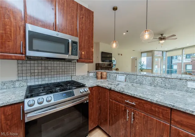 Photo 4 of Condo for sale at 701 W Lakeside Ave #602, Cleveland, OH 44113 | MLS# 5235712 | Listing updated on 2026-08-26