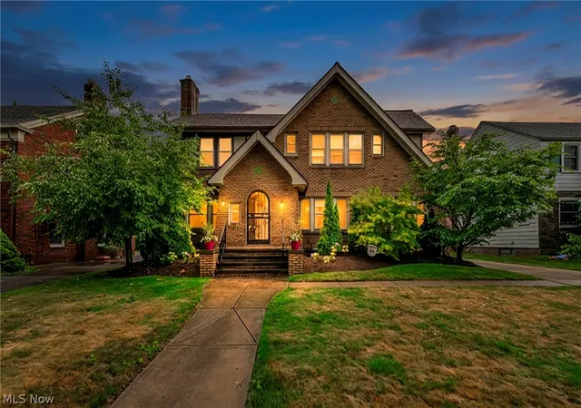 Photo 1 of Single family home for sale at 4589 S Hills Dr, Cleveland, OH 44109 | MLS# 5235184 | Listing updated on 2026-09-21