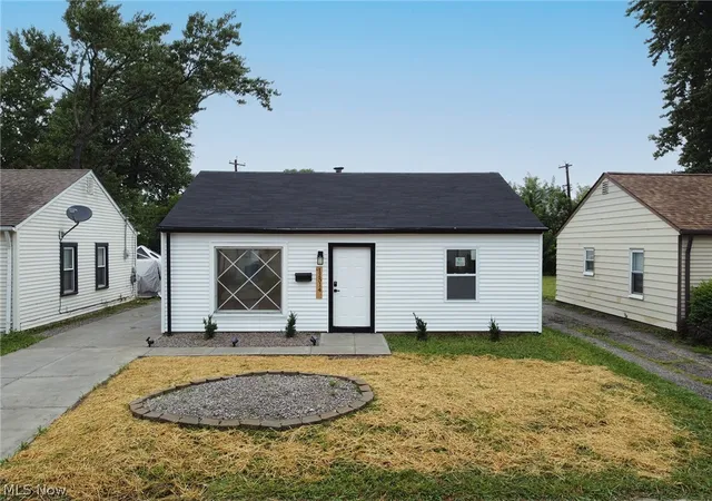 Photo 2 of Single family home for sale at 12514 Firsby Ave, Cleveland, OH 44135 | MLS# 5234903 | Listing updated on 2026-08-24