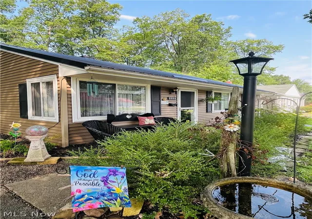 Photo 2 of Sale Pending at 1015 Union Ave, Ashtabula, OH 44004 | MLS# 5235808 | Listing updated on 2026-08-19