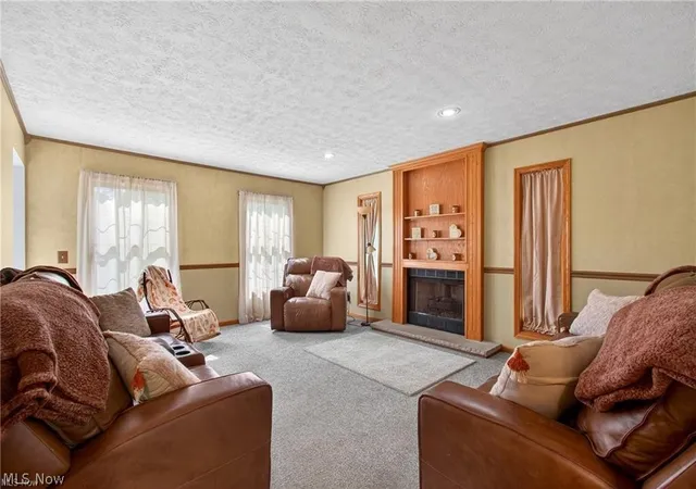 Photo 3 of Single family home for sale at 1741 Wales Rd NE, Massillon, OH 44646 | MLS# 5236291 | Listing updated on 2026-09-27