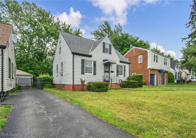Photo 3 of Single family home for sale at 3965 E 177th Street, Cleveland, OH 44128 | MLS# 5236361 | Listing updated on 2026-08-17