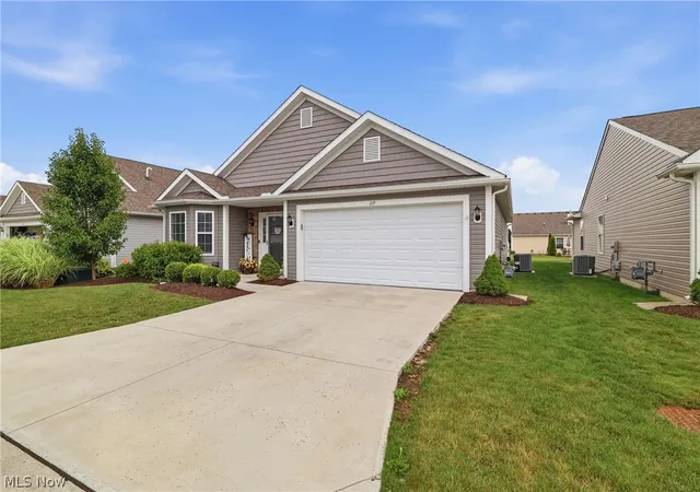 Photo 2 of Sale Pending at 119 Prestwyck Ln, Elyria, OH 44035 | MLS# 5231711 | Listing updated on 2026-08-19