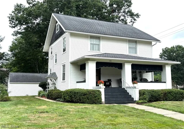 Single family home for sale at 603 S Main St, Columbiana, OH 44408 | MLS# 5236086 | Listing updated on 2026-09-17