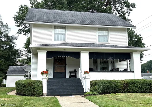 Photo 1 of Single family home for sale at 603 S Main St, Columbiana, OH 44408 | MLS# 5236086 | Listing updated on 2026-09-17