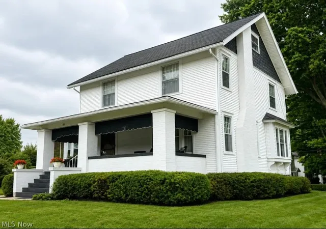 Photo 2 of Single family home for sale at 603 S Main St, Columbiana, OH 44408 | MLS# 5236086 | Listing updated on 2026-09-17
