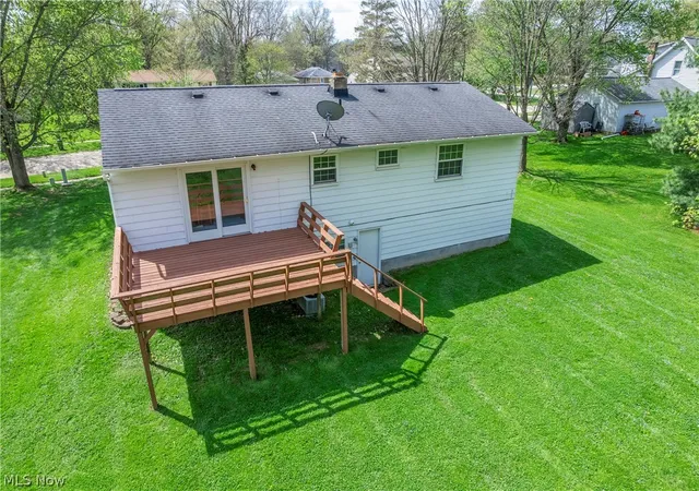 Photo 5 of Sale Pending at 3811 Bramblewood Dr, Brunswick, OH 44212 | MLS# 5236370 | Listing updated on 2026-08-28