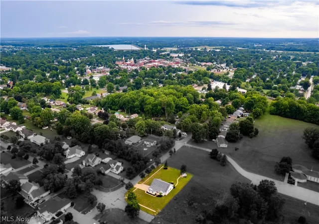 Photo 2 of Sale Pending at 201 Cornerstone Pl, Wellington, OH 44090 | MLS# 5236427 | Listing updated on 2026-08-15