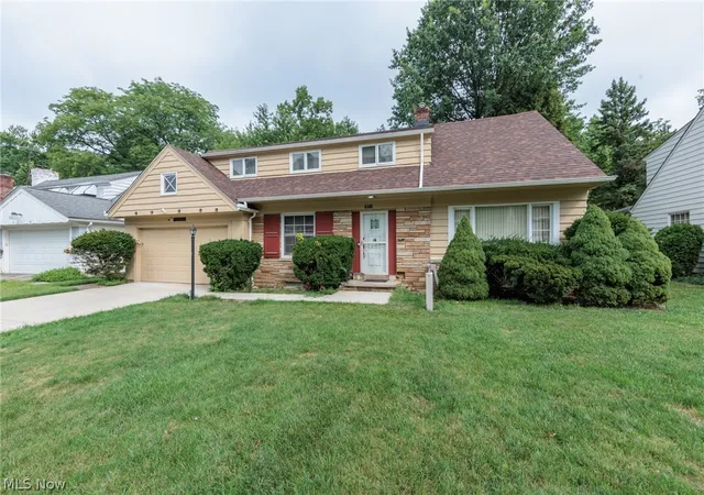 Photo 2 of Sale Pending at 15711 Fenemore Rd, Cleveland, OH 44112 | MLS# 5235715 | Listing updated on 2026-08-19