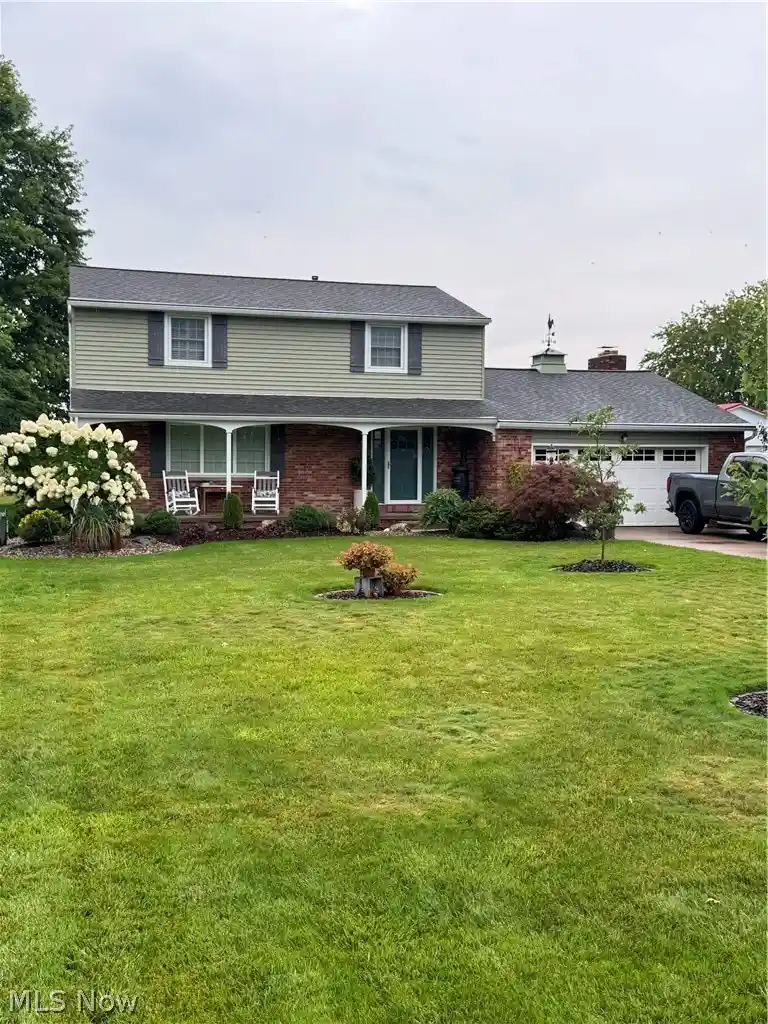 Photo 1 of Single family home for sale at 8420 W Ridge Rd, Elyria, OH 44035 | MLS# 5235907 | Listing updated on 2026-10-24