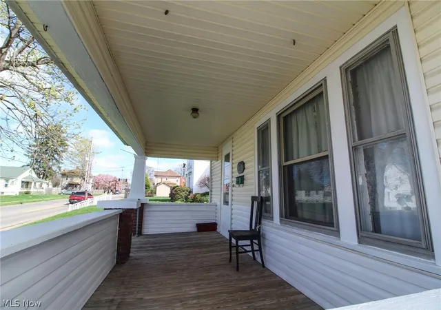 Photo 4 of Single family home for sale at 1338 Pine St, Zanesville, OH 43701 | MLS# 5236507 | Listing updated on 2026-08-24