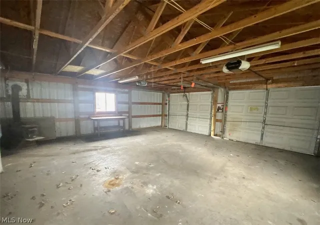 Photo 3 of Single family home for sale at 323 S 9th Street, Coshocton, OH 43812 | MLS# 5236510 | Listing updated on 2026-09-23