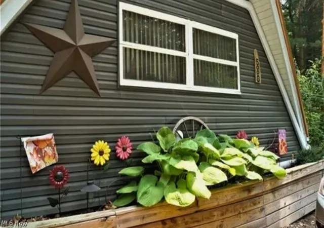 Photo 2 of Single family home for sale at 5008 Doral Rd Sw, Carrollton, OH 44615 | MLS# 5236221 | Listing updated on 2026-09-23