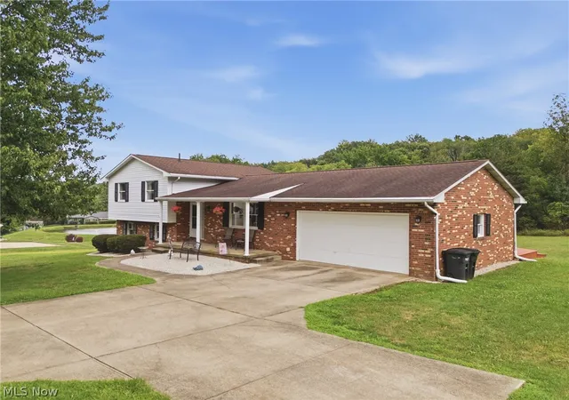 Photo 3 of Sale Pending at 10811 Buehler Rd Ne, Bolivar, OH 44612 | MLS# 5236024 | Listing updated on 2026-09-16