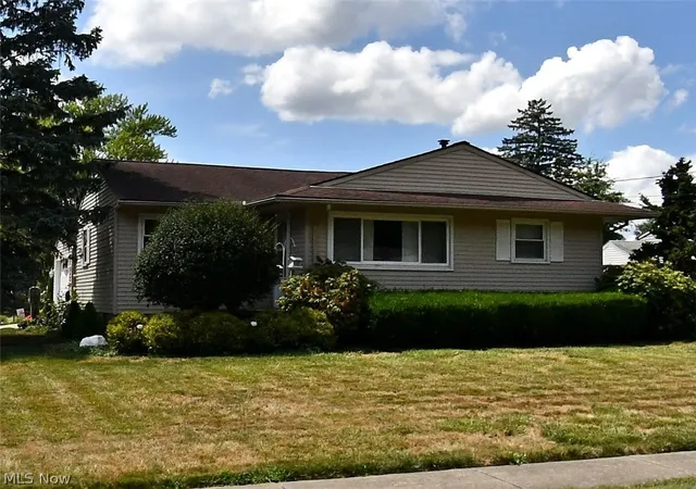 Photo 1 of Sale Pending at 1600 Difford, Niles, OH 44446 | MLS# 5236569 | Listing updated on 2026-09-28