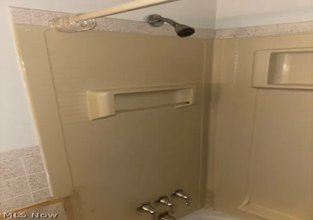 Photo 32 of Sale Pending at 1600 Difford, Niles, OH 44446 | MLS# 5236569 | Listing updated on 2026-09-28