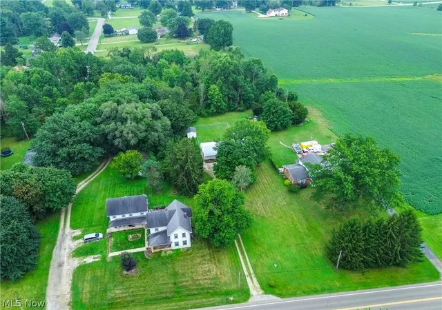 Photo 27 of Sale Pending at 2034 State St Ne, Canton, OH 44721 | MLS# 5236571 | Listing updated on 2026-08-18