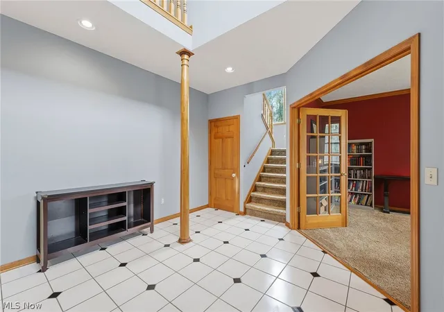 Photo 4 of Single family home for sale at 46787 Middle Ridge Rd, Amherst, OH 44001 | MLS# 5235945 | Listing updated on 2026-08-29